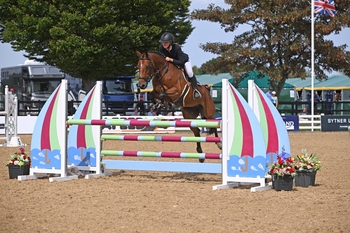 Bella Wild Clinches Victory in Thrilling Nupafeed Supplements Senior Discovery Championship Final